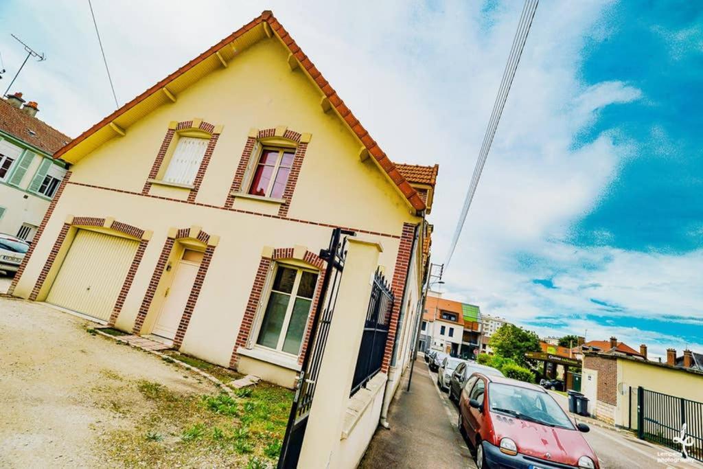 Duplex Centre Ville 6 Personnes Troyes Eksteriør billede